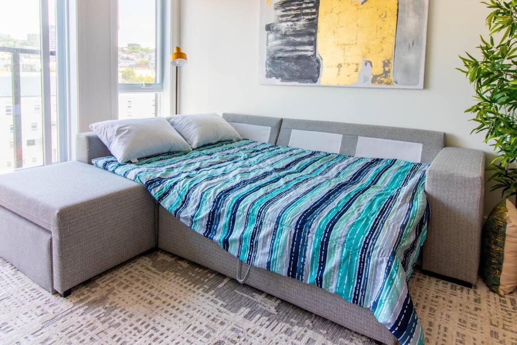Downtown Penthouse Condo With Breathtaking City Views Québec Eksteriør billede