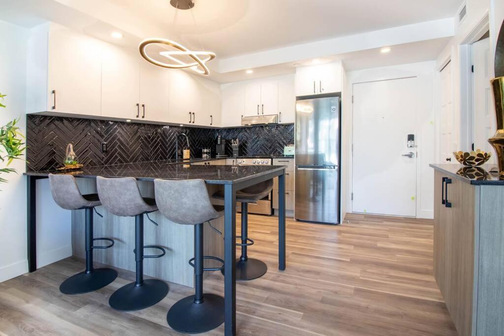 Downtown Penthouse Condo With Breathtaking City Views Québec Eksteriør billede