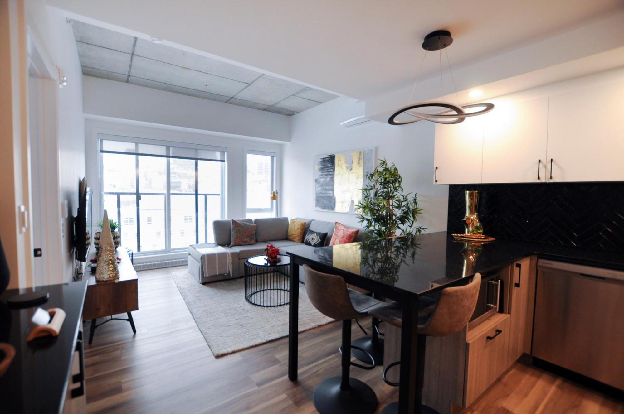 Downtown Penthouse Condo With Breathtaking City Views Québec Eksteriør billede