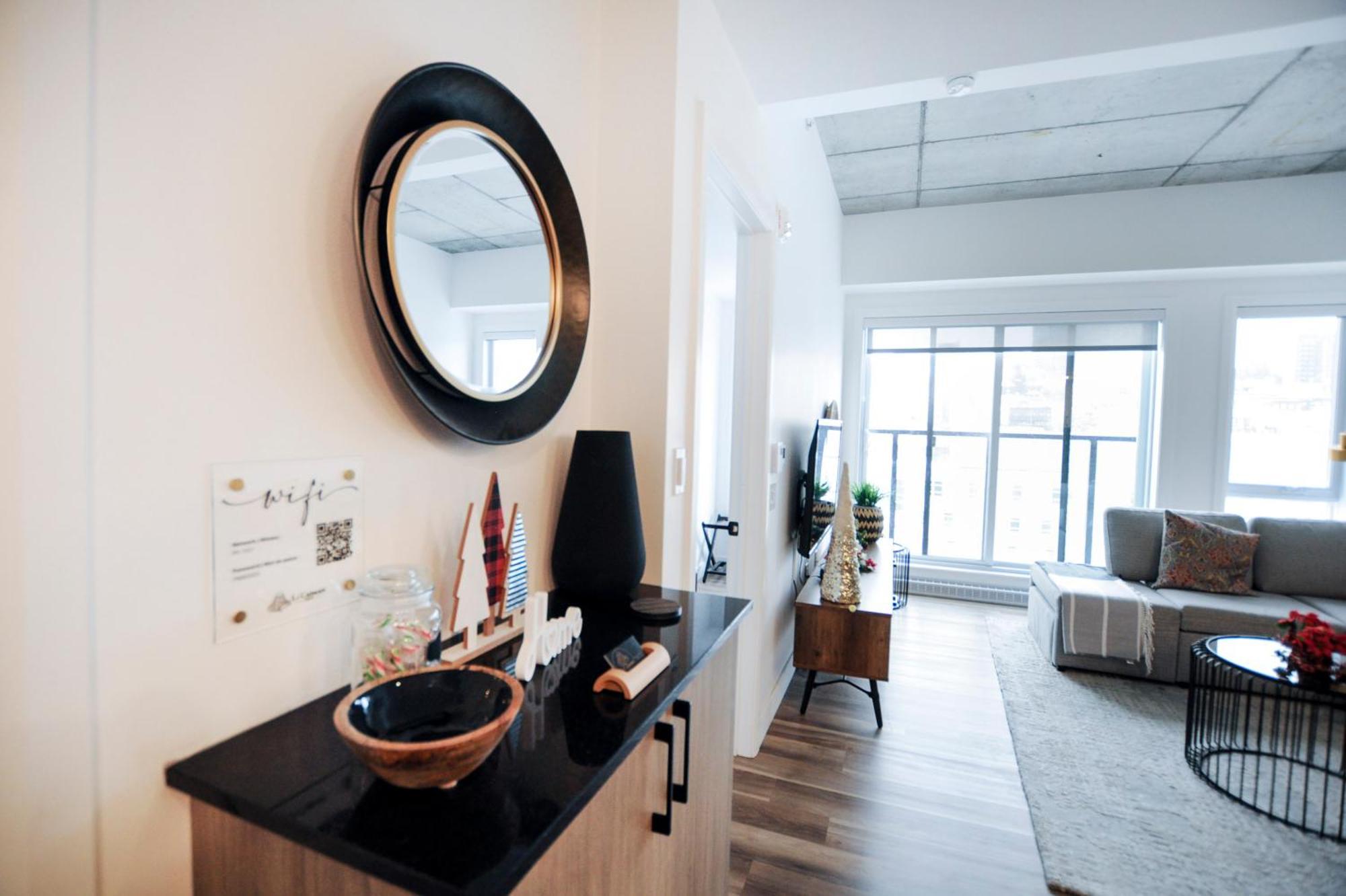 Downtown Penthouse Condo With Breathtaking City Views Québec Eksteriør billede