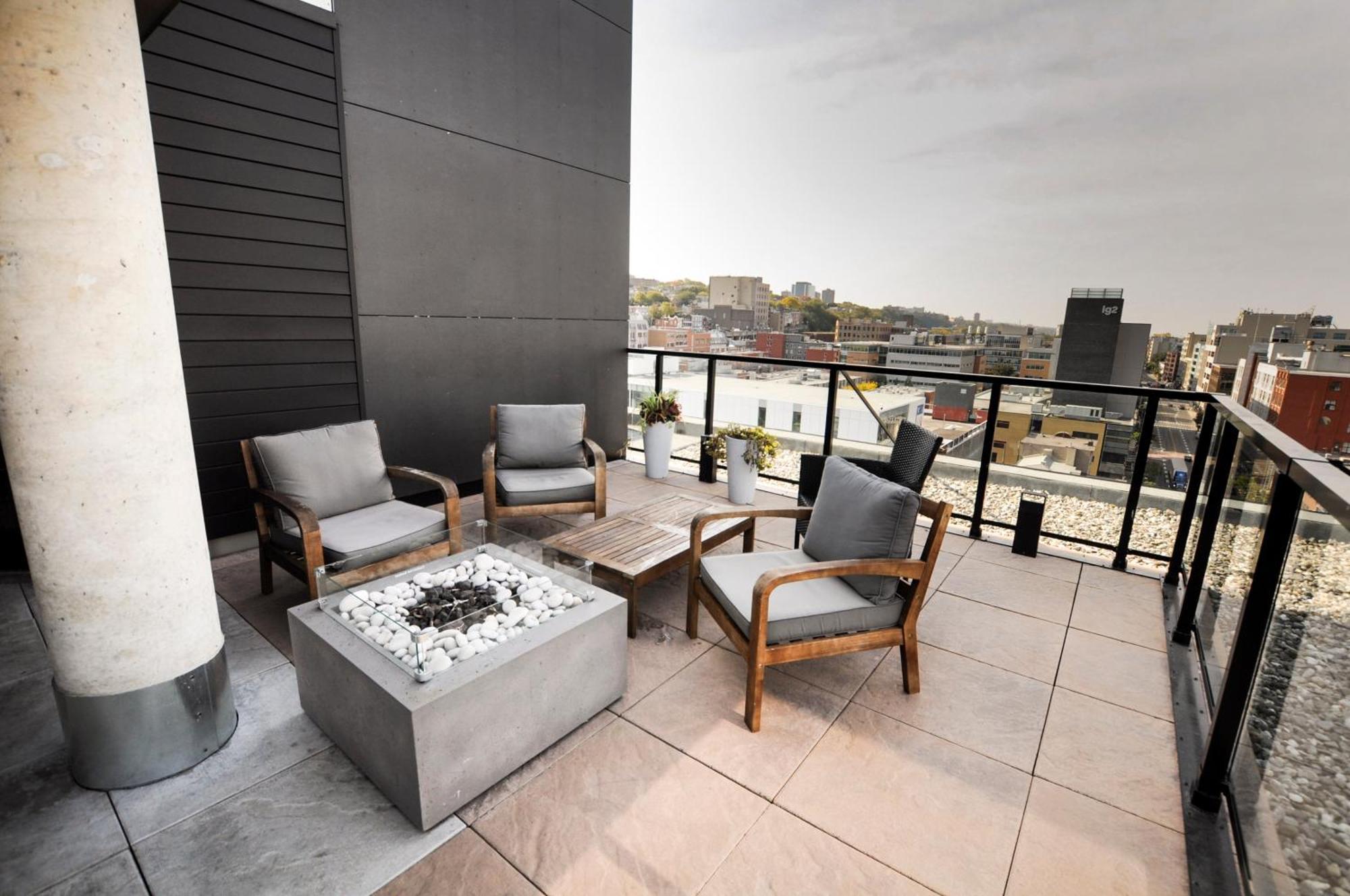 Downtown Penthouse Condo With Breathtaking City Views Québec Eksteriør billede